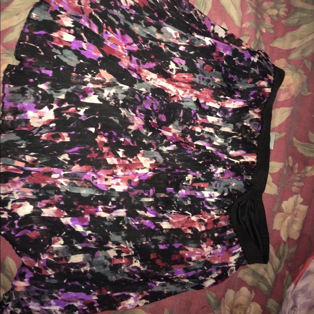 CUTE FLOWERY SKIRT