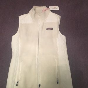 Vineyard Vines quilted vest