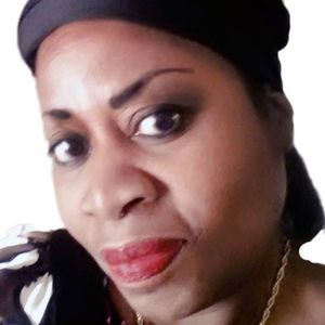 Meet your Posher, Anita