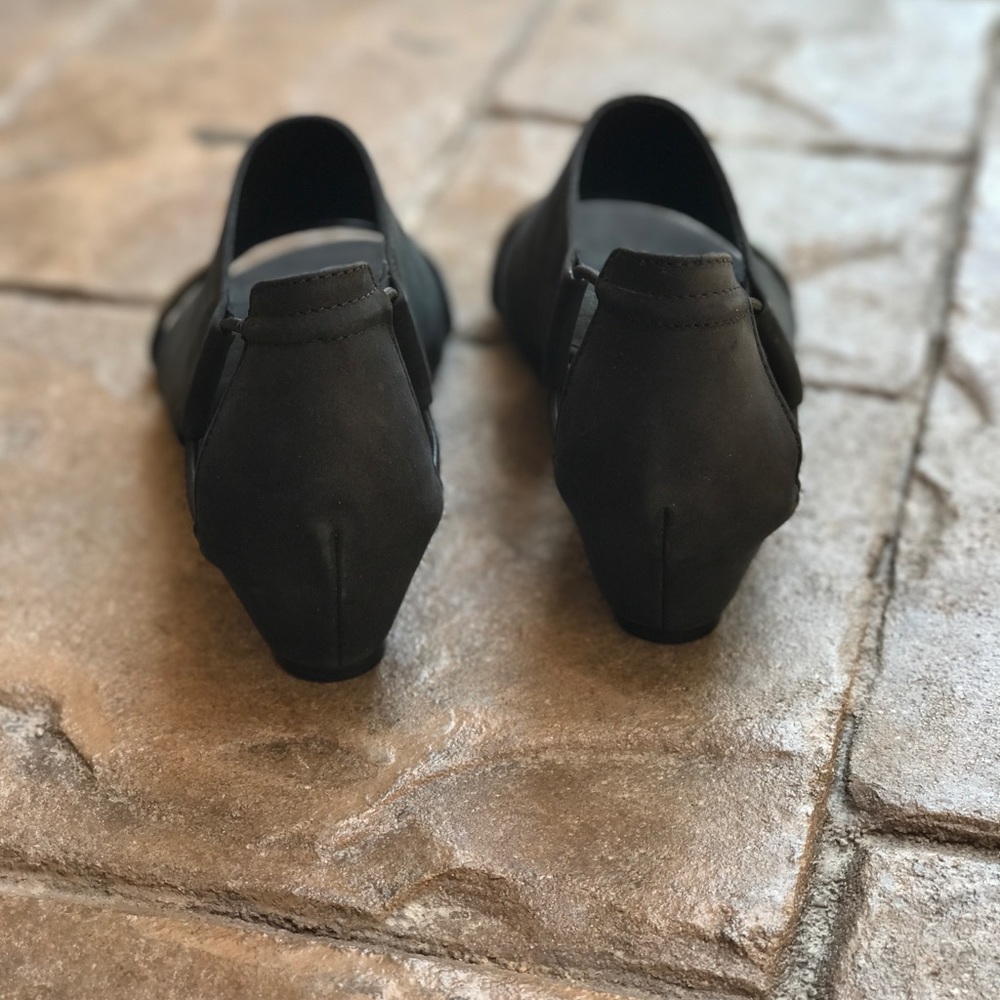 Matte Black Nubuck Leather Low Wedge Sandals - Picture 4 of 8