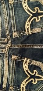 Rock Revival-Capris---NWOT