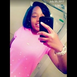 Meet your Posher, Carleisha