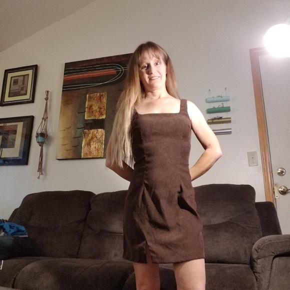  Velvet Brown Dress - Picture 5 of 5