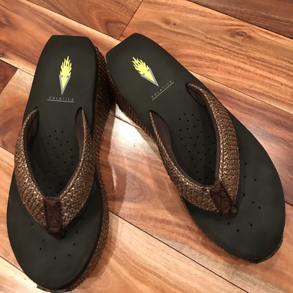 Volitale slides brand new