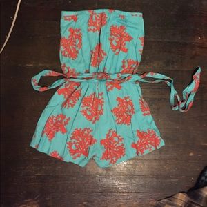 coral print romper!!