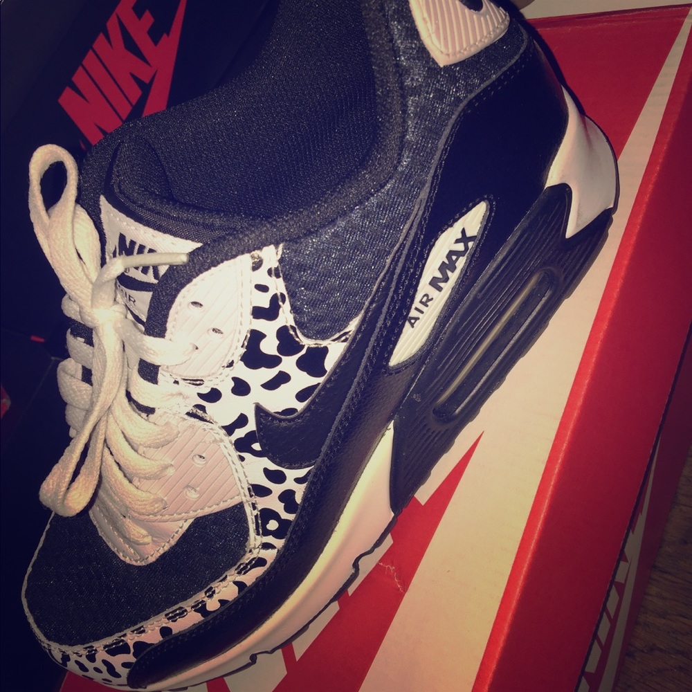 Black & White Print Nike Air Max