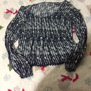 Adorable blouse 💓💓