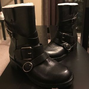 Lucky brand boots size 7m bkwot