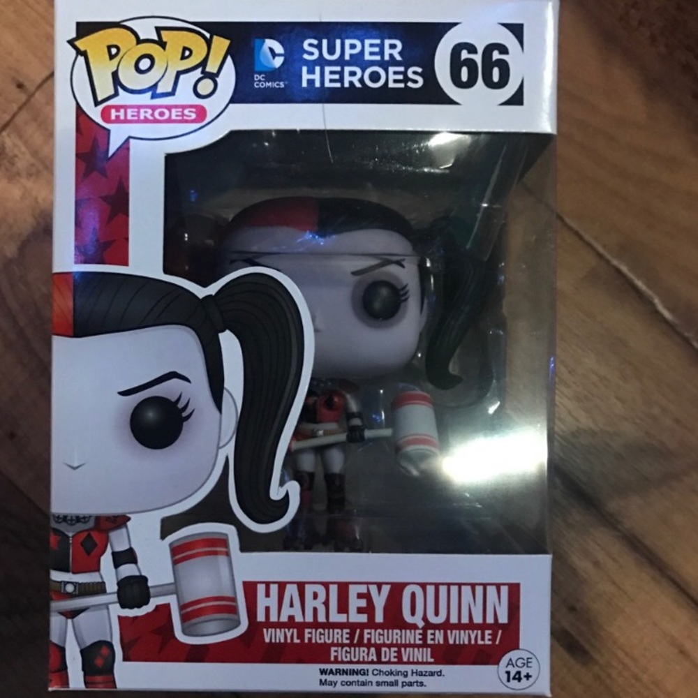 D.C. Harley Quinn Pop Figure