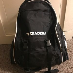 diadora soccer backpack