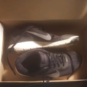 Meet your Posher, Lizzie