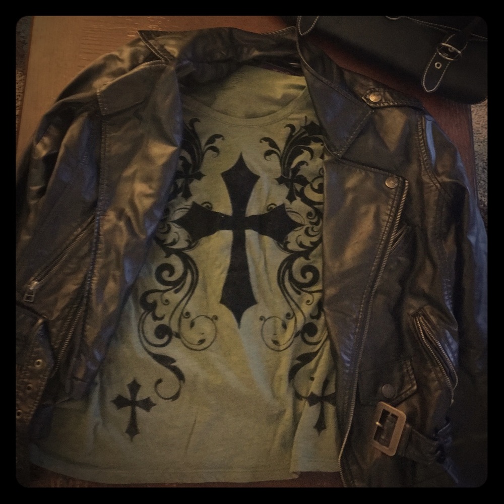 Biker Style Scoop Neck Plus Size Tee - Size 1X