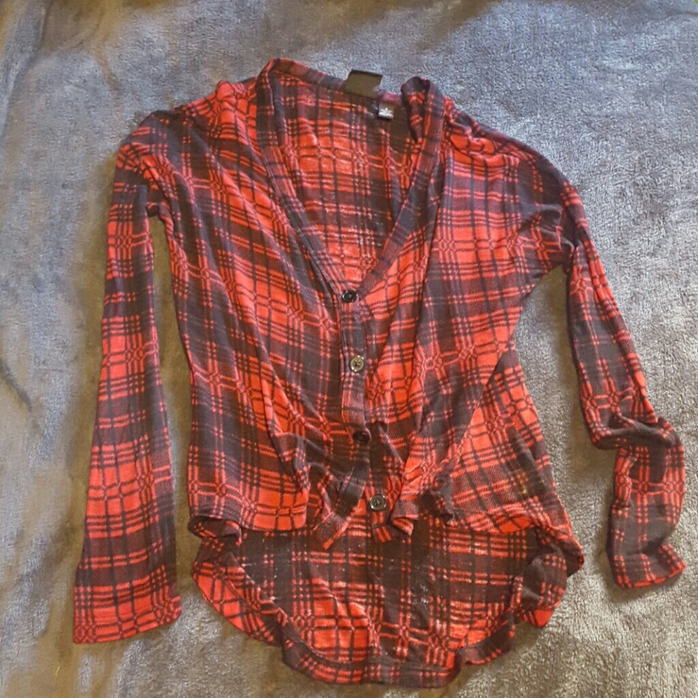 Red and black high low plaid long sleeve shirt