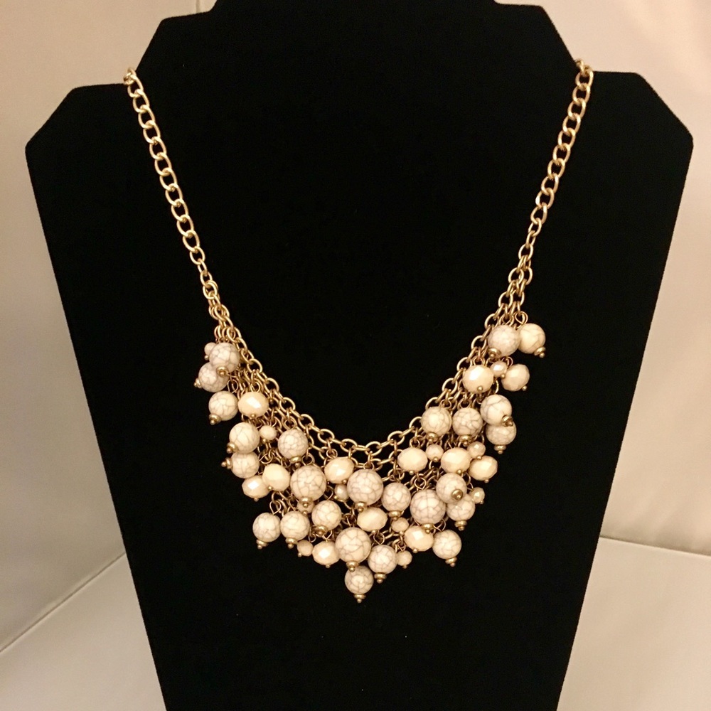 Gold Chain Dangle Necklace