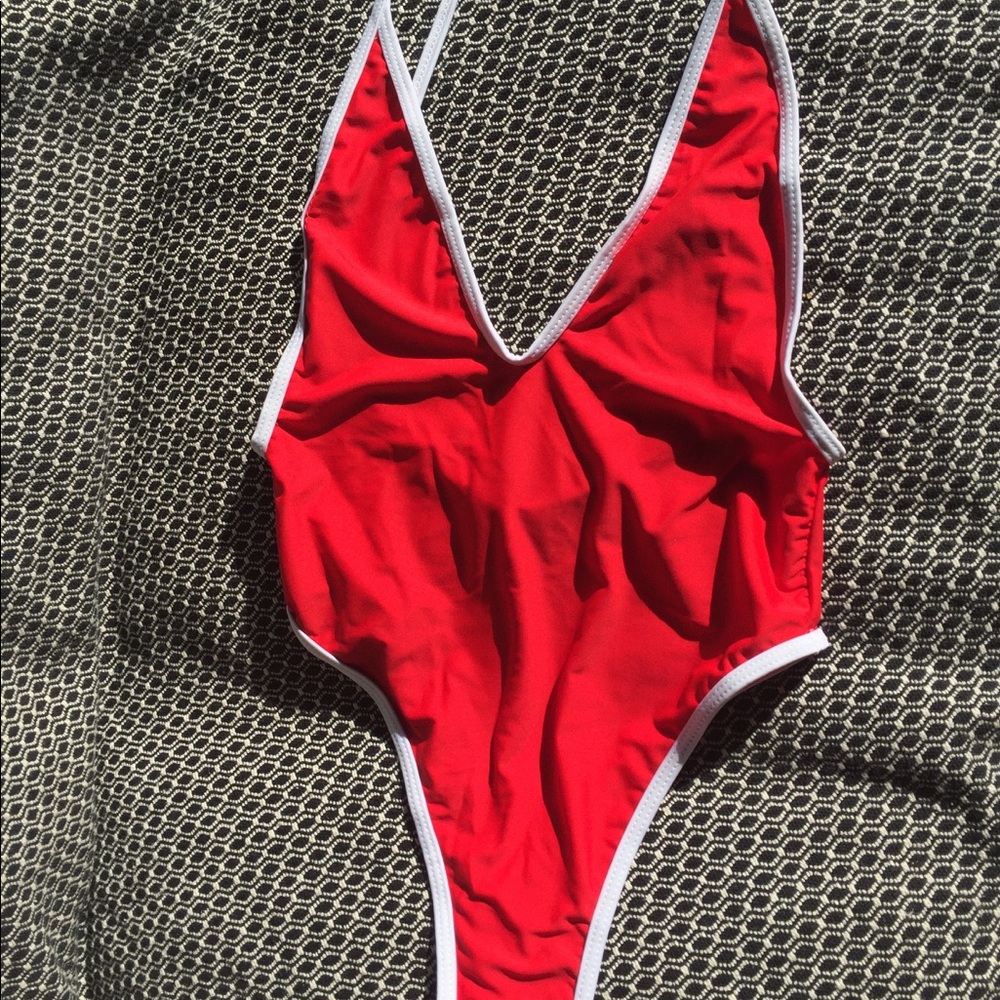 ONE PIECE minimal coverage bikini