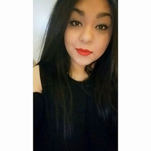 Meet your Posher, Beatriz