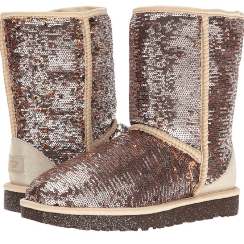 Short UGG boots