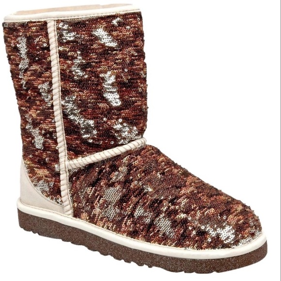 Short UGG boots - Picture 2 of 4