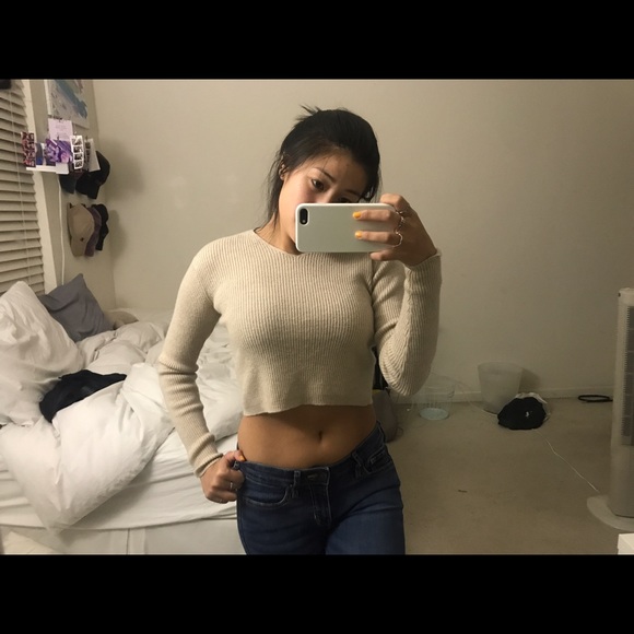 cropped sweater - Picture 1 of 1