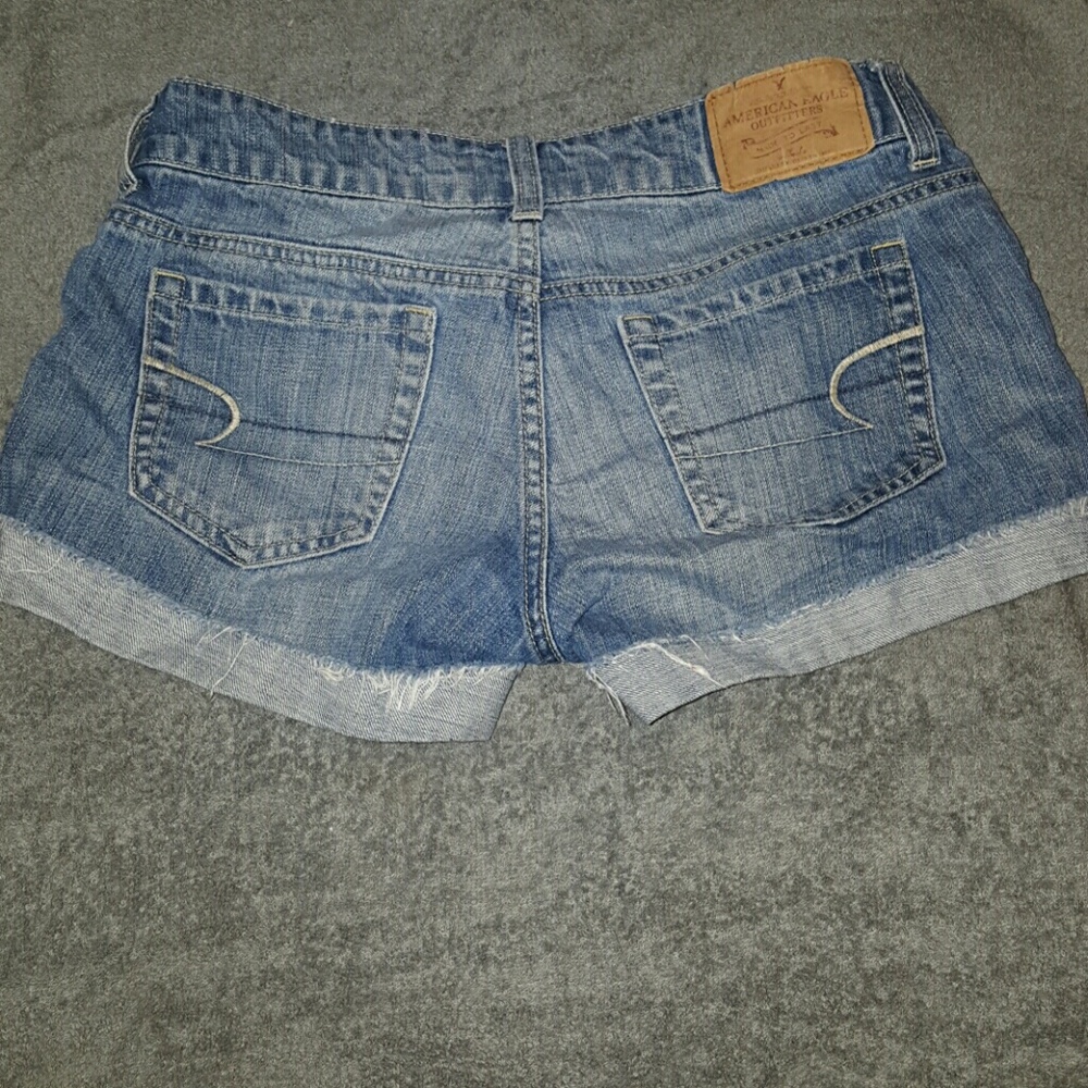 PRICE DROP! American eagle jean shorts