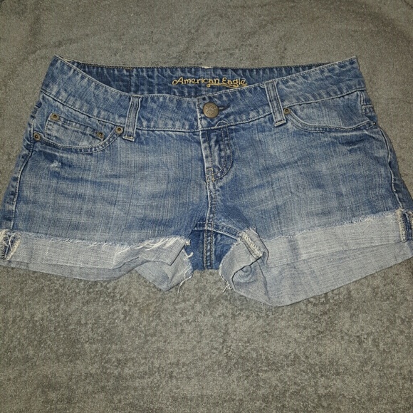 PRICE DROP! American eagle jean shorts - Picture 2 of 3