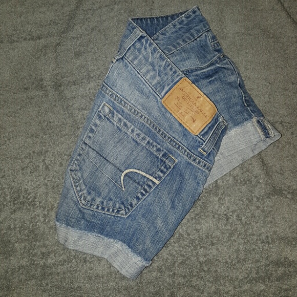 PRICE DROP! American eagle jean shorts - Picture 3 of 3