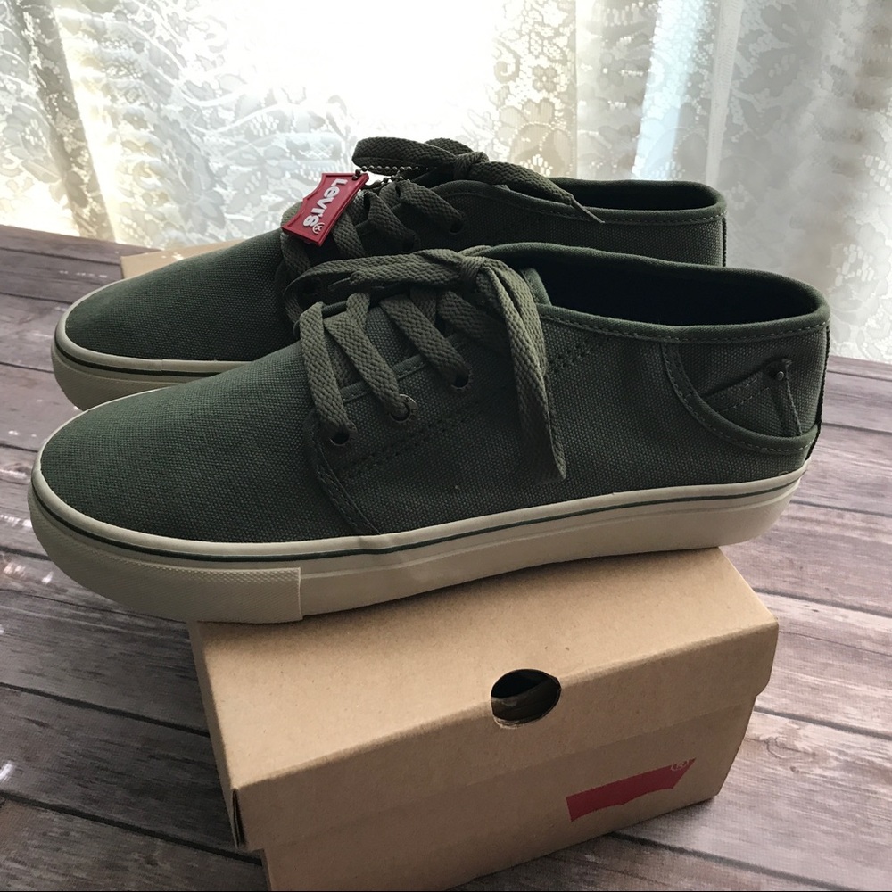 Men's Levi's Half Pouch 2 Shoes Size 10.5