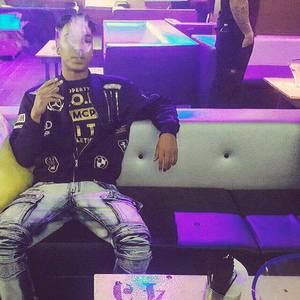 Meet your Posher, Dennyb