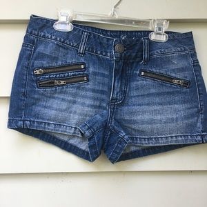 american eagle jean shorts **NEED TO GO