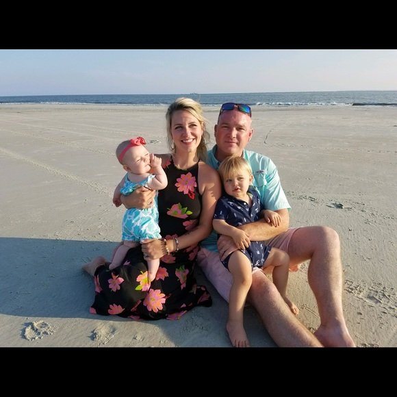 Meet Your Posher - Picture 4 of 6