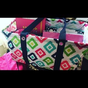 31 Large Utility Tote 👜