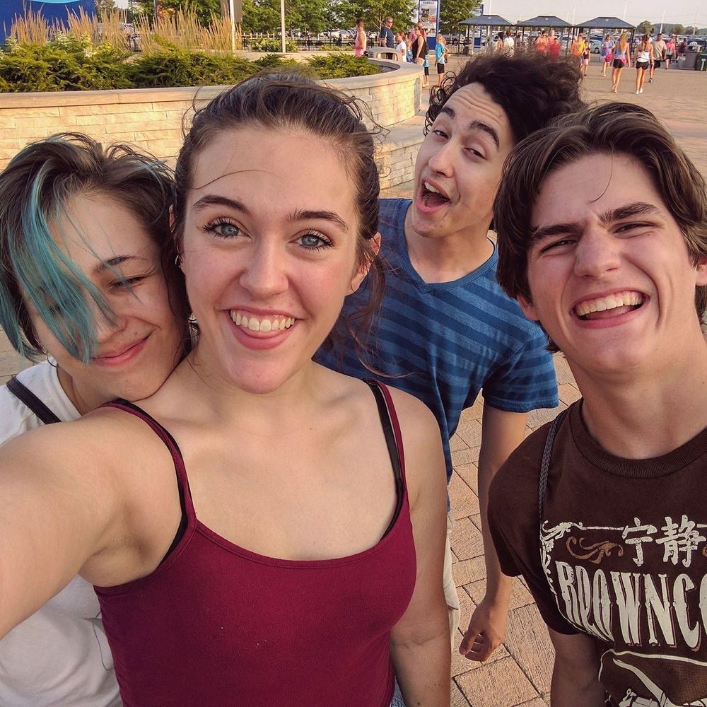 Meet your Posher, Lucy