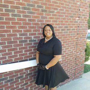 Meet your Posher, Sharonda