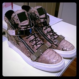 Giuseppe Sneakers