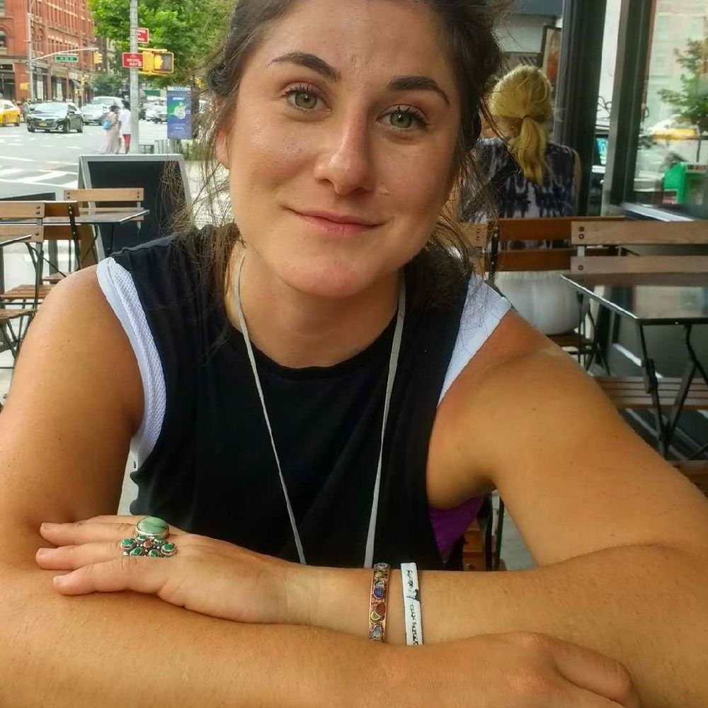 Meet your Posher, Caroline