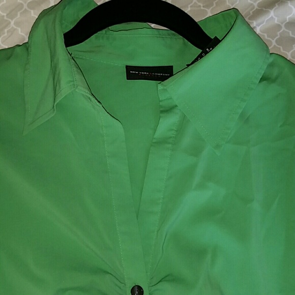 Top - Picture 3 of 4