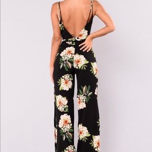 Fashion nova floral jumpsuit!!
