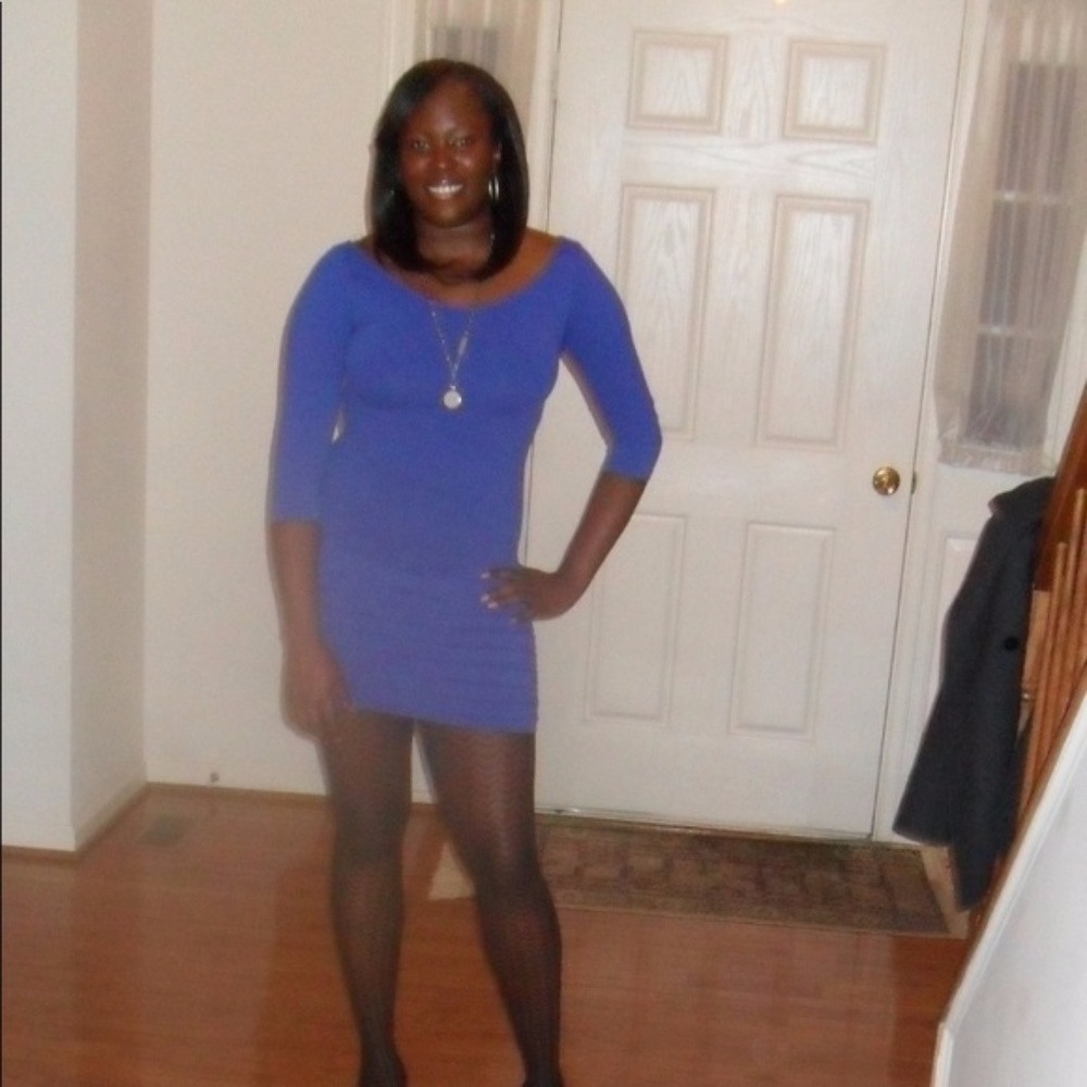Bebe dress