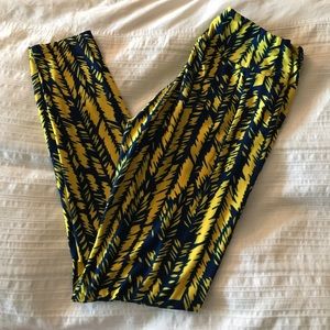 One Size Lularoe leggings