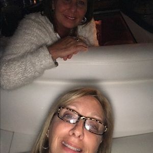 Meet your Posher, Gail