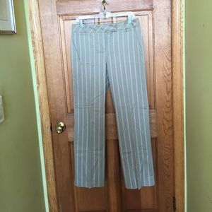 NWOT Loft cotton and spandex blend fabric pants.