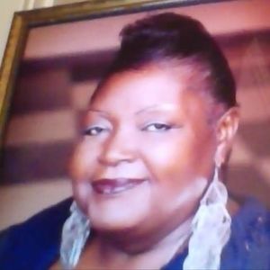 Meet your Posher, Hilda