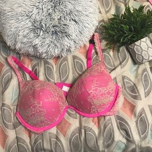 NWT VS PUSH UP BRA WITH CRYSTALS