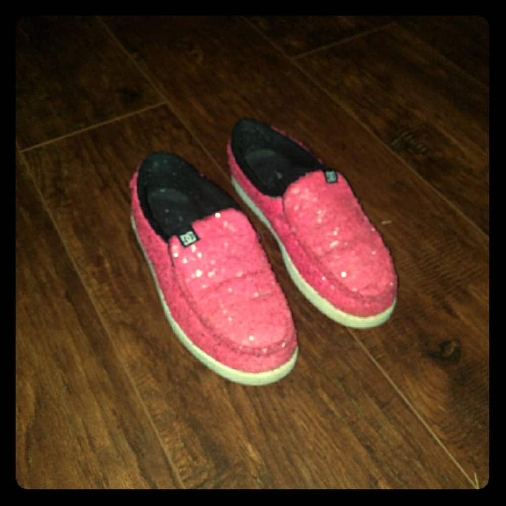 Pink DC shoes