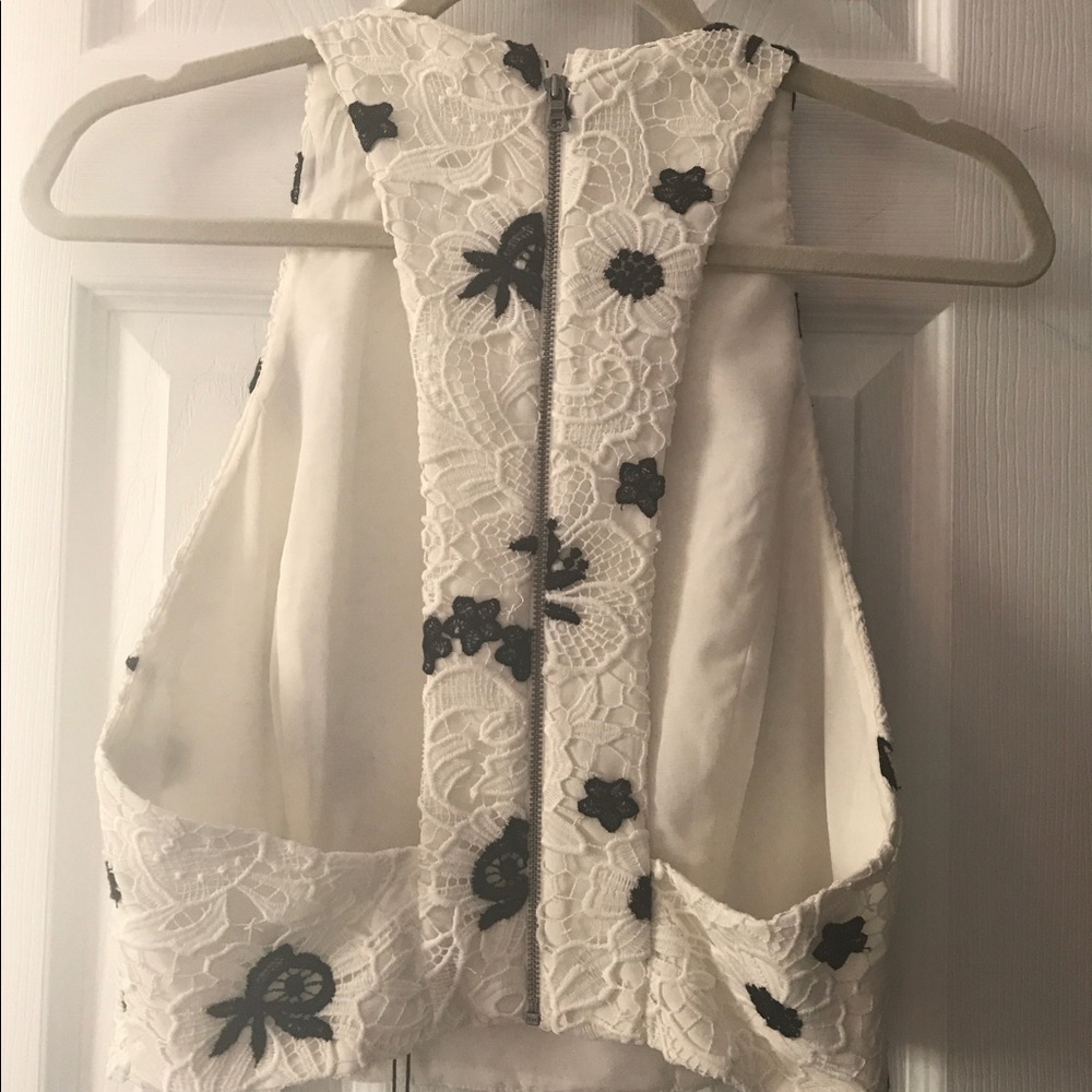 NWT Alice + Olivia Lace Racerback Top