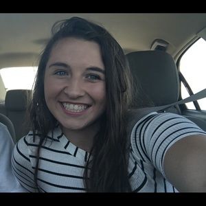 Meet your Posher, Dana