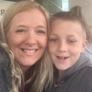 Meet your Posher, Joy