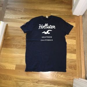 Guys Hollister shirt