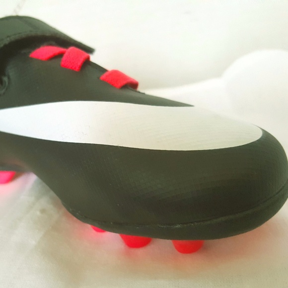 girls soccer cleats size 12