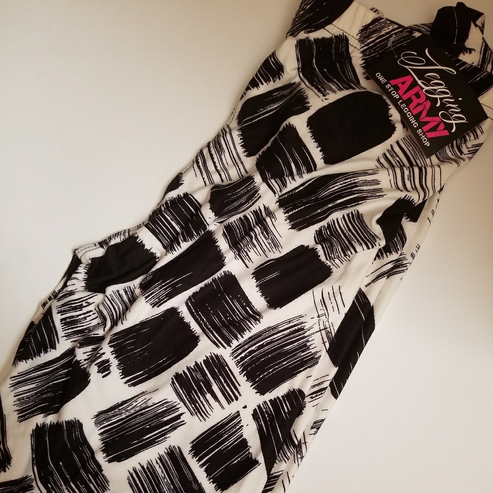 One Size-Lash Bash Leggings